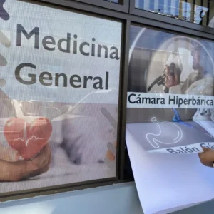 Gráficas Adhesivas para Vidrios y Puertas Costa Rica