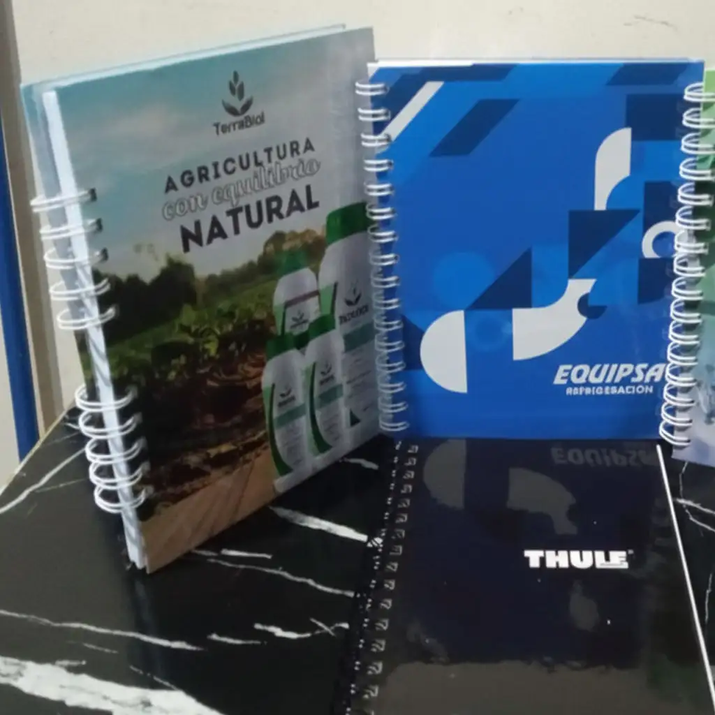 Cuadernos personalizados para empresas en costa rica